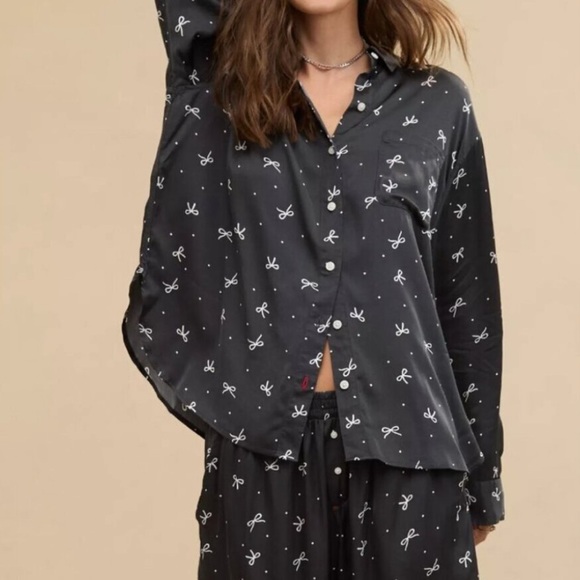 aerie Other - Aerie SET off Duty Satin Bow Pajama Set Shirt + Pant Black Size NWT